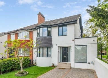 Properties for sale in Friars Place Lane - W3 7AP view1