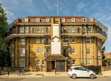 Properties for sale in Fulham Road - SW6 5PQ view1