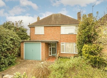 Properties for sale in Furzewood - TW16 6SJ view1
