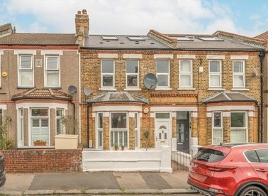 Properties for sale in Gabriel Street - SE23 1DP view1