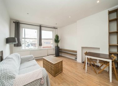 Properties for sale in Garratt Lane - SW17 0PD view1