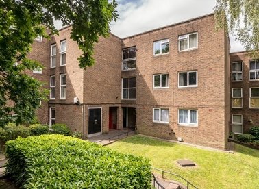 Properties sold in Garrick Close - W5 1AT view1