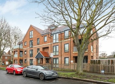 Properties for sale in Garth Road - W4 4DQ view1