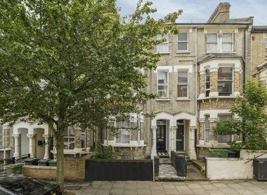 Properties for sale in Gascony Avenue - NW6 4NA view1