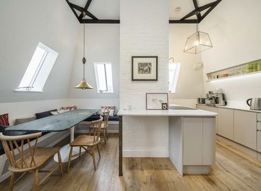 Properties for sale in Gatliff Close - SW1W 8QH view1
