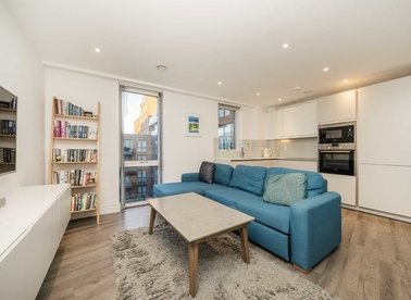 Properties for sale in Gaumont Place - SW2 4GD view1