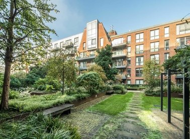 Properties for sale in Gaumont Place - SW2 4FY view1