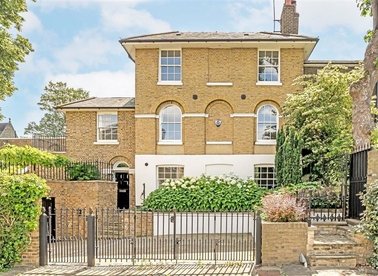 Properties for sale in Georgette Place - SE10 8QA view1