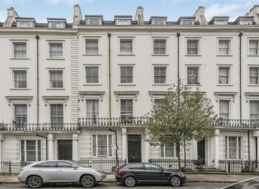 Properties for sale in Gloucester Terrace - W2 6HX view1
