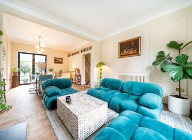 Properties for sale in Glyn Road - E5 0JE view1