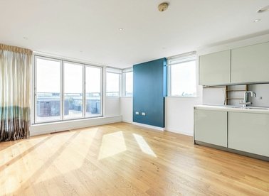 Properties for sale in Goldhawk Road - W12 8DZ view1