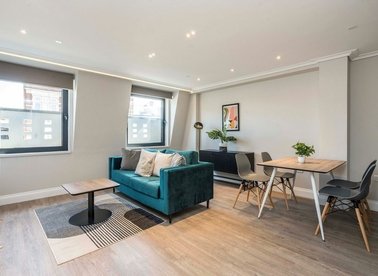 Properties for sale in Goldhawk Road - W12 8DH view1