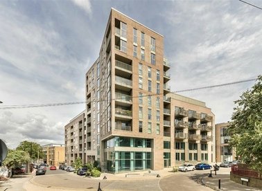 Properties for sale in Goodwood Road - SE14 6FE view1