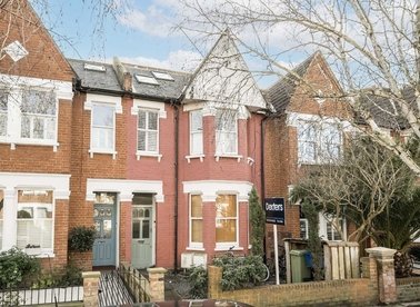 Properties for sale in Gordon Avenue - TW1 1NH view1