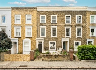 Properties for sale in Grafton Road - NW5 3DX view1