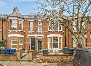 Properties for sale in Grafton Road - W3 6PB view1