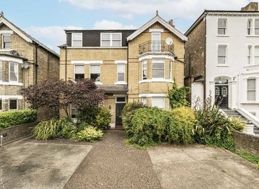 Properties for sale in Grange Road - W5 5BU view1