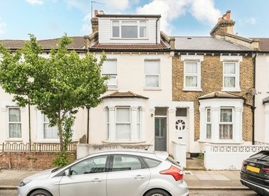 Properties for sale in Graveney Road - SW17 0EH view1