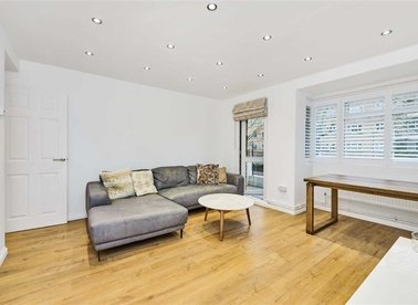 Properties for sale in Great Dover Street - SE1 4XX view1