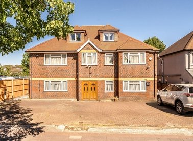 Properties for sale in Great West Road - TW7 4PU view1