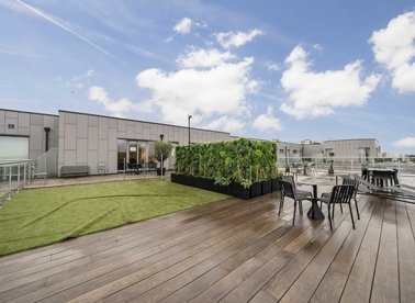 Properties for sale in Great West Road - TW8 9GW view1