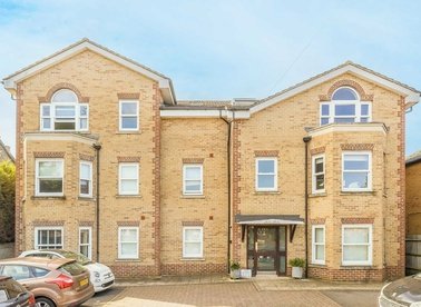 Properties for sale in Green Street - TW16 6PZ view1