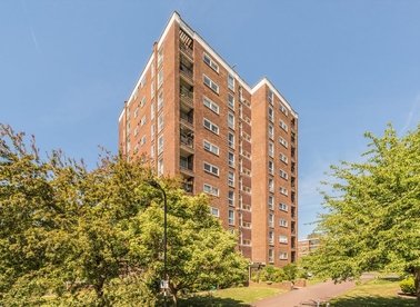 Properties for sale in Green Vale - W5 3AX view1