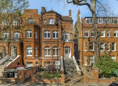 Properties for sale in Greencroft Gardens - NW6 3PJ view1