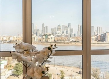 Properties sold in Greenfell Mansions - SE8 3EU view1