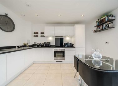 Properties for sale in Greenwich High Road - SE10 8GR view1