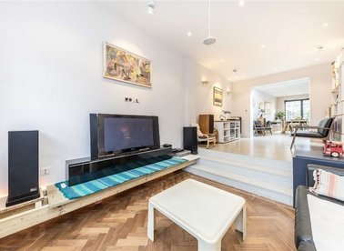 Properties for sale in Greenwich South Street - SE10 8NX view1