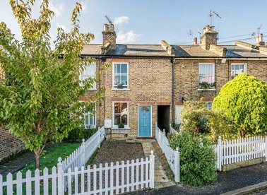 Properties for sale in Grosvenor Road - TW1 4AD view1