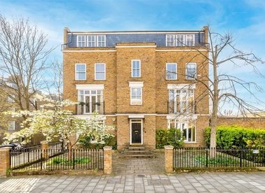 Properties for sale in Groveway - SW9 0AH view1
