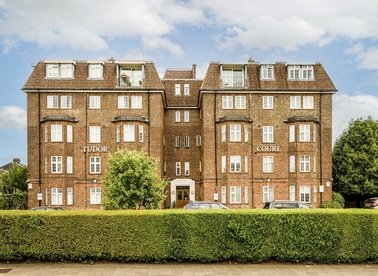 Properties for sale in Gunnersbury Avenue - W5 4HD view1