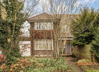 Properties for sale in Gunnersbury Avenue - W5 4LR view1