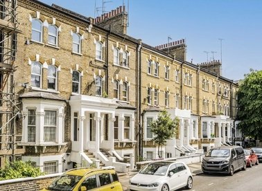 Properties for sale in Gunterstone Road - W14 9BP view1