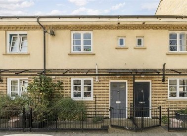 Properties for sale in Hainton Close - E1 2QZ view1