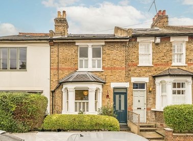 Properties for sale in Haliburton Road - TW1 1PF view1
