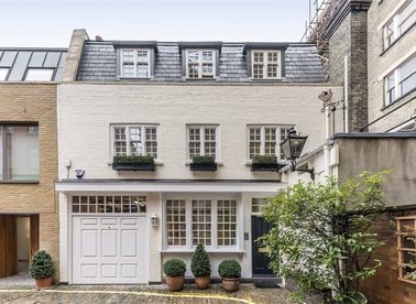 Properties for sale in Hallam Mews - W1W 6AP view1
