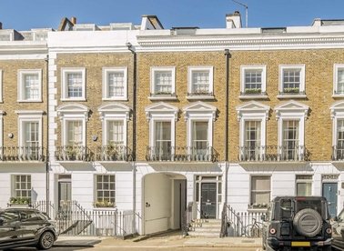 Properties for sale in Halsey Street - SW3 2PT view1