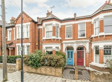 Properties for sale in Hambalt Road - SW4 9EJ view1