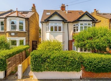 Properties for sale in Hamilton Road - SW19 1JF view1