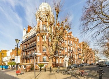 Properties for sale in Hammersmith Bridge Road - W6 9DE view1