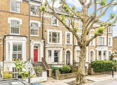 Properties for sale in Hammersmith Grove - W6 7HE view1