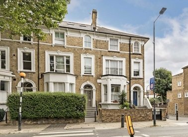 Properties for sale in Hammersmith Grove - W6 7HE view1