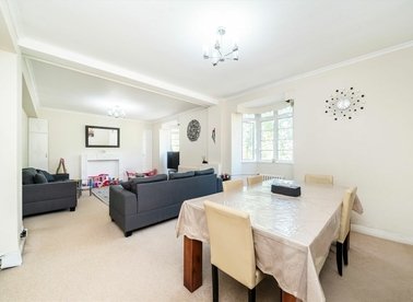 Properties for sale in Hammersmith Road - W6 7LB view1