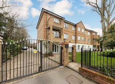 Properties sold in Hanbury Close - NW4 1QQ view1