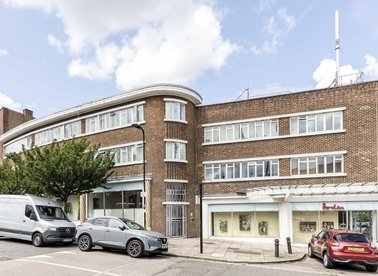 Properties for sale in Hanger Green - W5 3EW view1