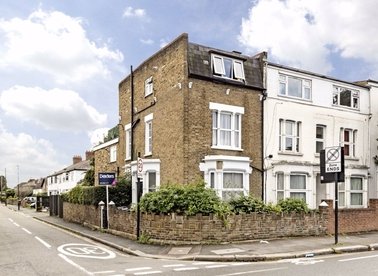 Properties sold in Hanworth Road - TW3 3TY view1