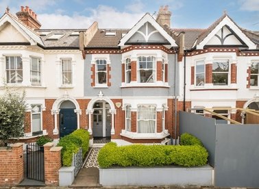 Properties for sale in Harbord Street - SW6 6PL view1